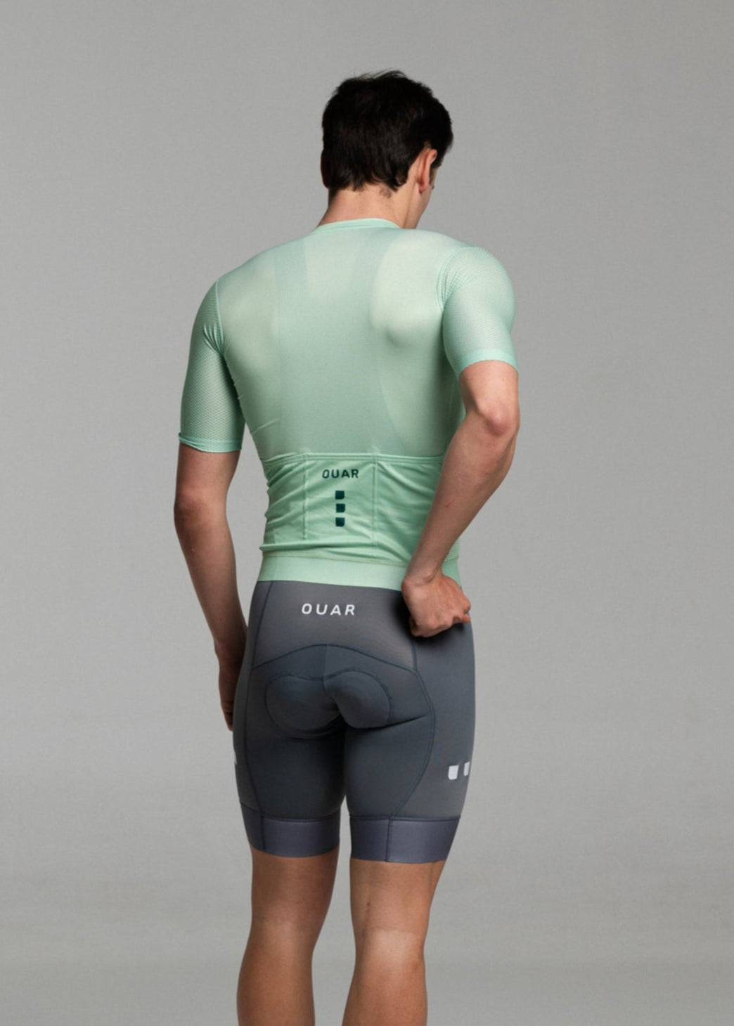 LIGHT GREEN JERSEY + TITANIUM BIBS + WHITE/GREY SOCKS