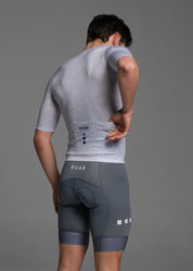 GREY PIXEL JERSEY + TITANIUM BIBS + WHITE/GREY SOCKS