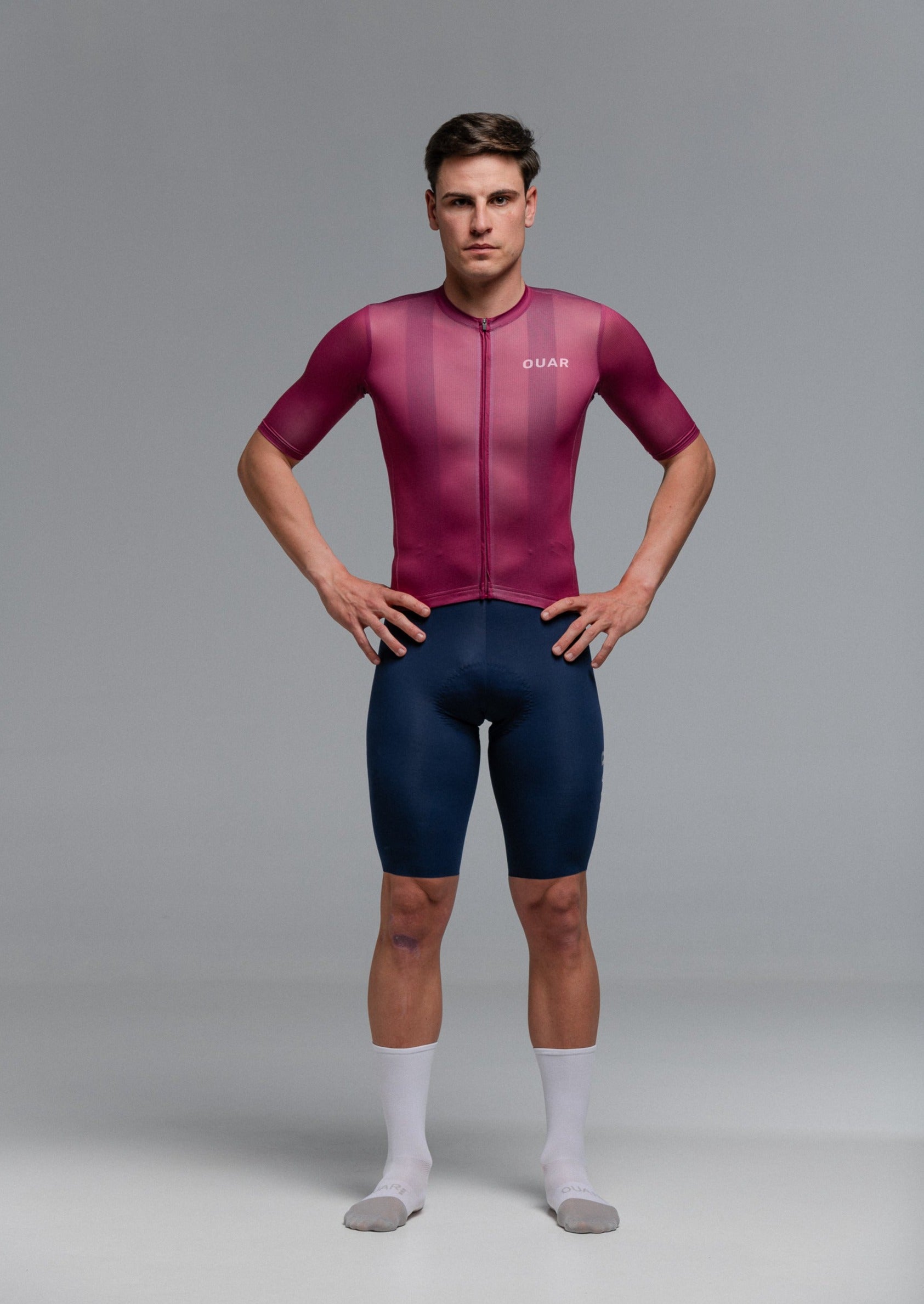 BURDEOS JERSEY + MARINO AERYS BIBS + MARINO/GREY SOCKS