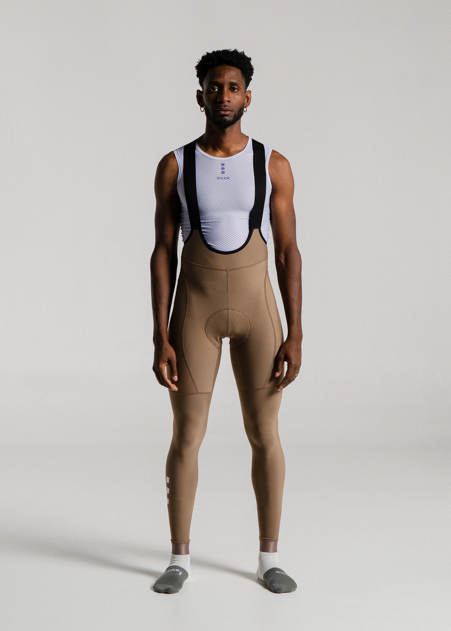 LOUNGE JERSEY + HAZEL LONG BIBS + DARK OAK GILET + NECK WARMER