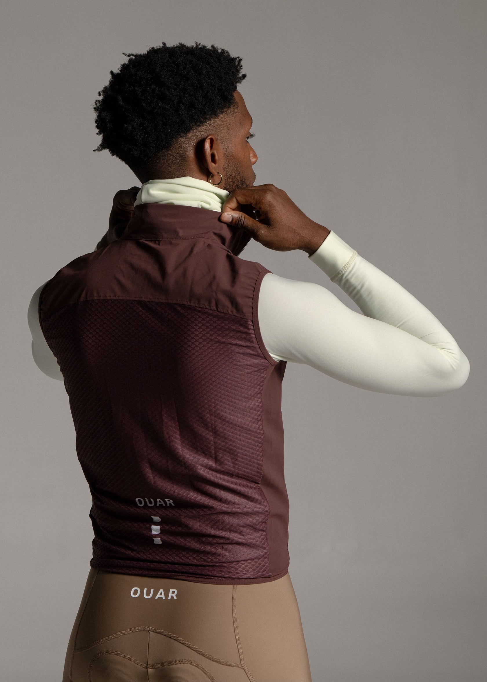 LOUNGE JERSEY + HAZEL LONG BIBS + DARK OAK GILET + NECK WARMER
