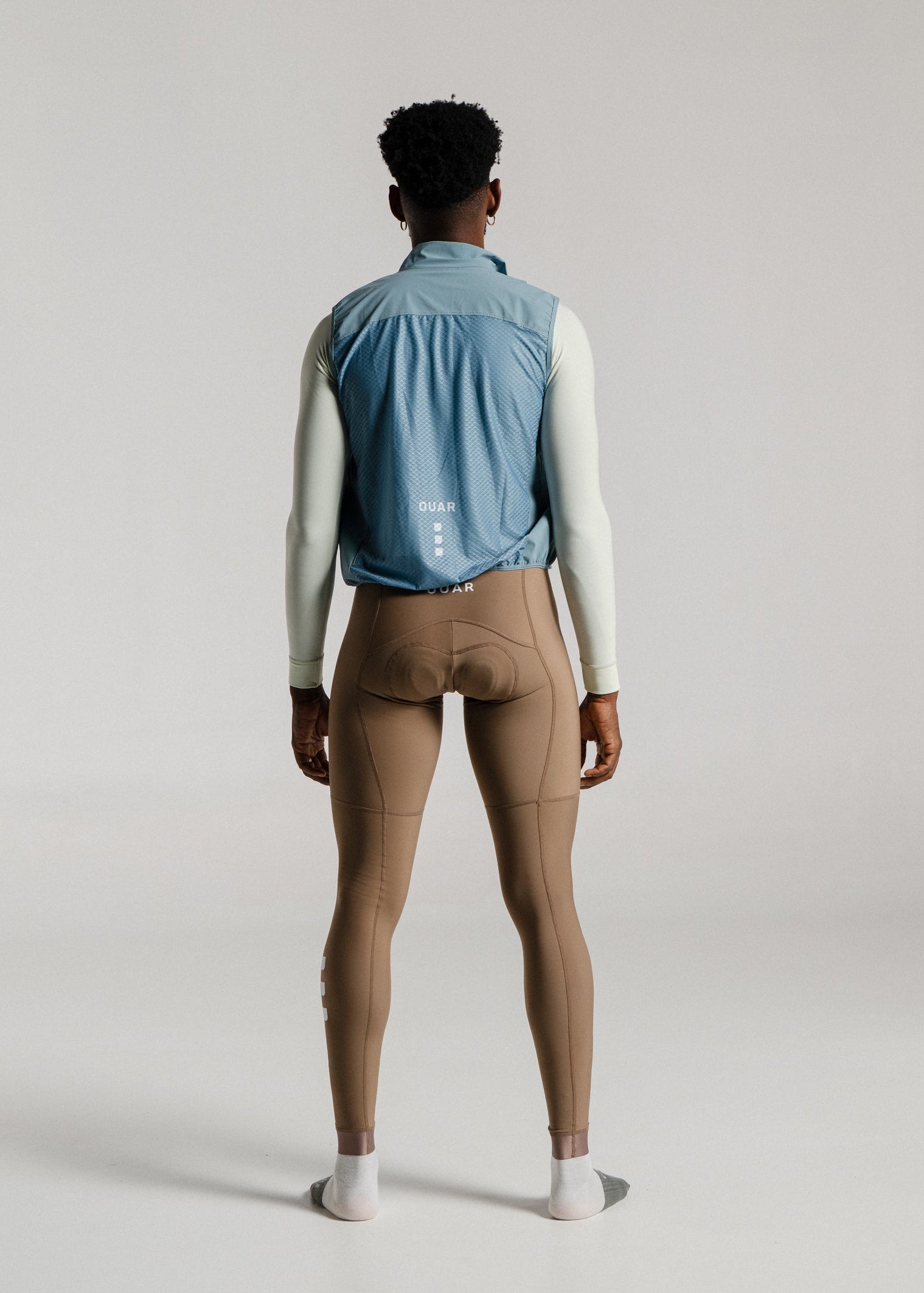 LOUNGE JERSEY + HAZEL LONG BIBS + MINERAL GILET + NECK WARMER
