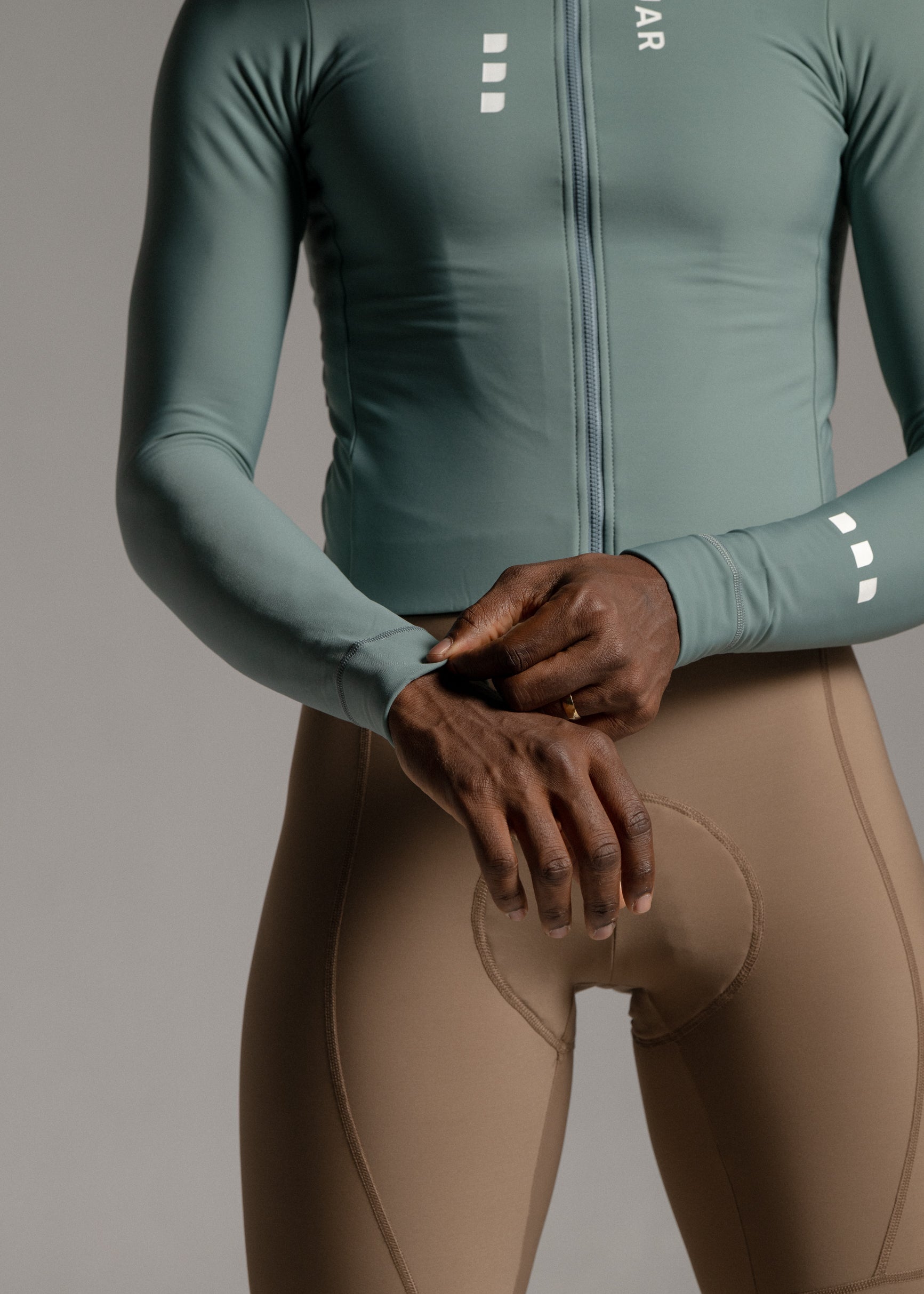 JUNGLE LS JERSEY + HAZEL LONG BIBS + NECK WARMER + MERINO SOCKS