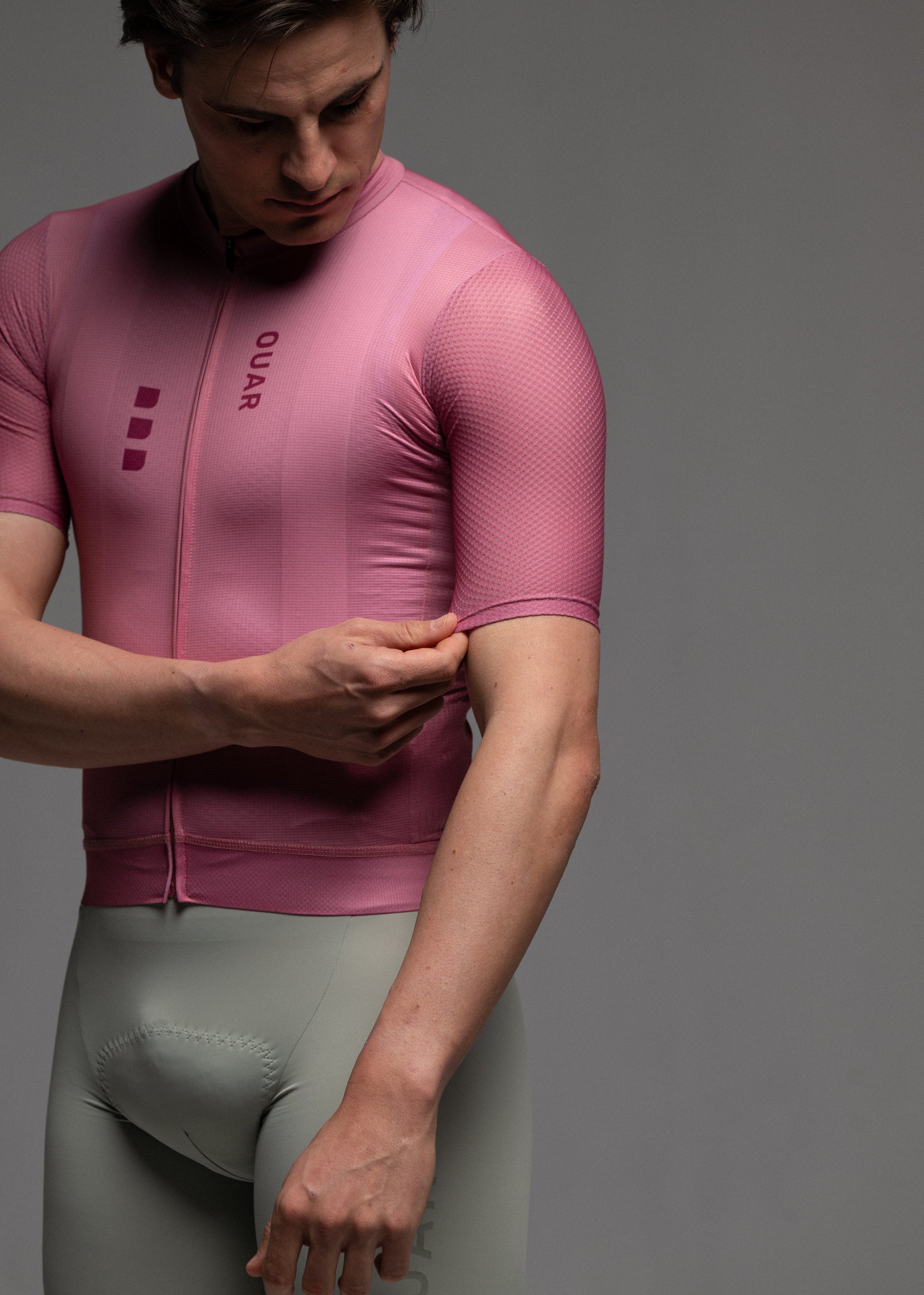 DUSTY CHERRY JERSEY + WARM GREY BIBS + WHITE/GREY SOCKS