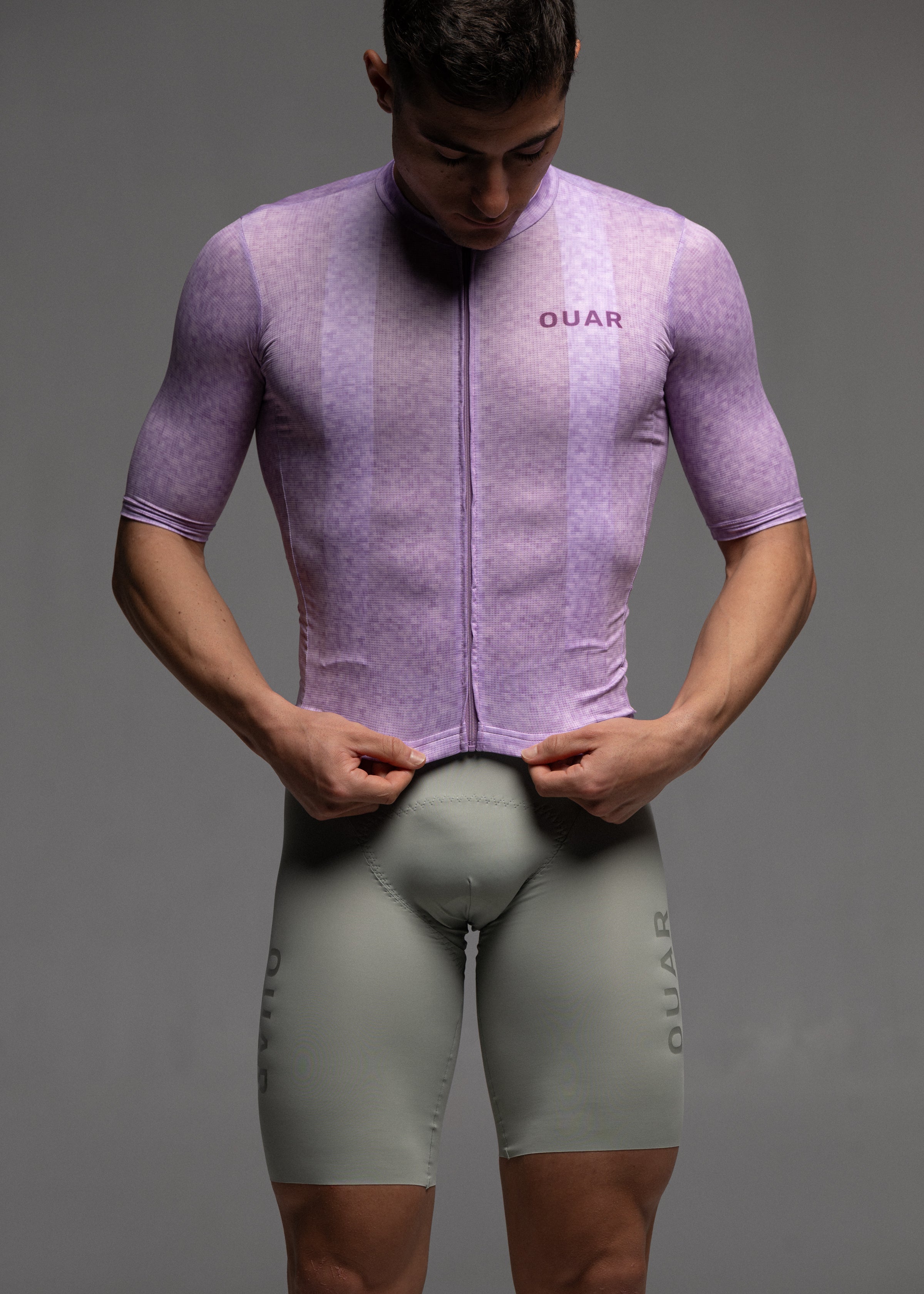 VIOLET JERSEY + WARM GREY BIBS + WHITE/GREY SOCKS