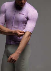 VIOLET JERSEY + WARM GREY BIBS + WHITE/GREY SOCKS