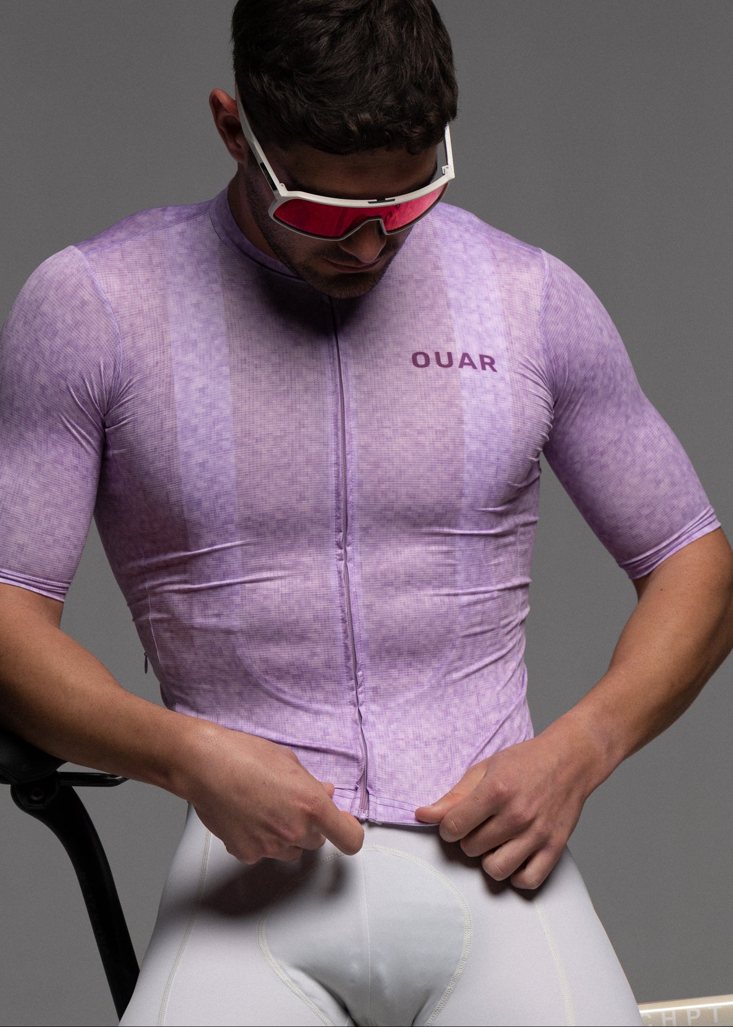 VIOLET PIXEL JERSEY + OFF WHITE BIBS + WHITE/GREY SOCKS