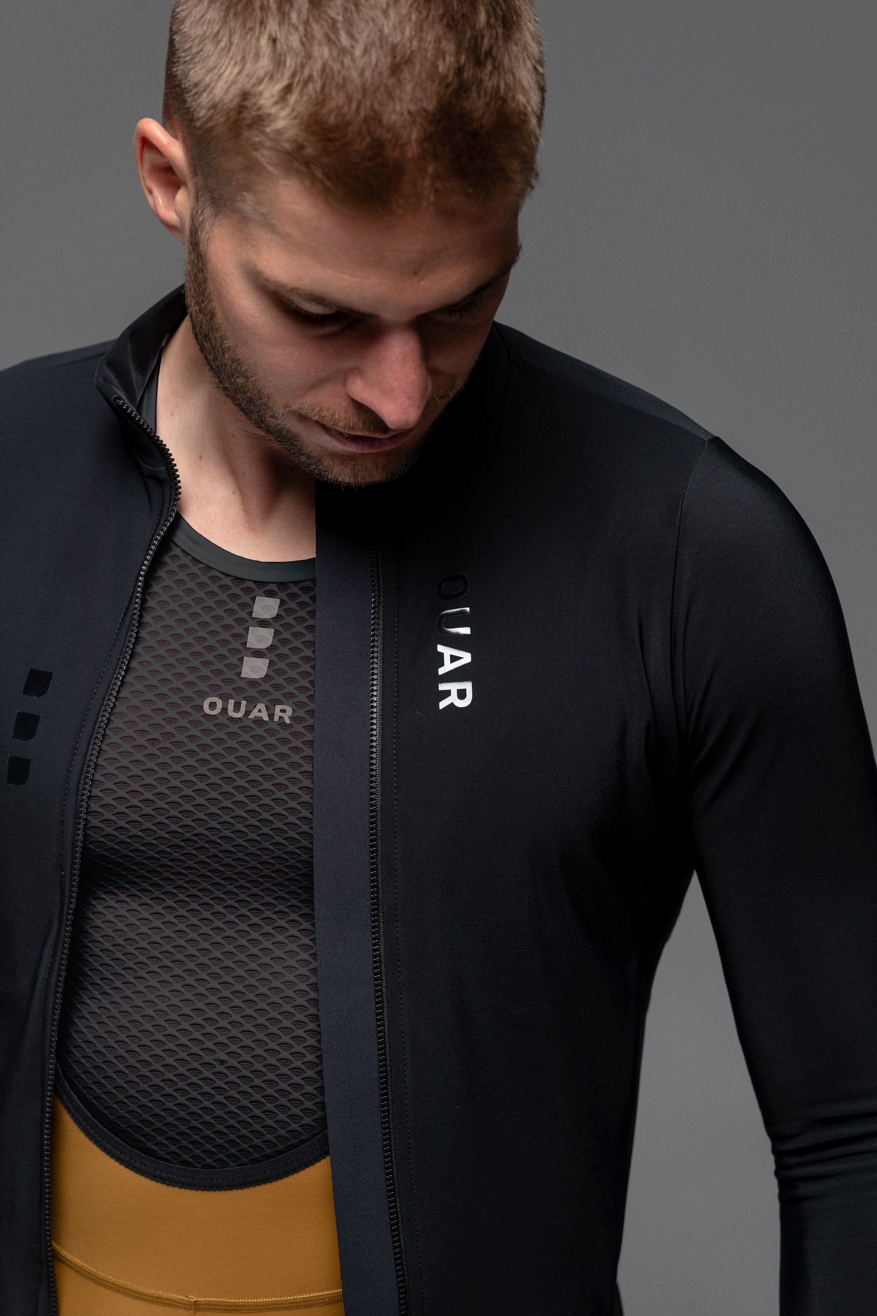 PURE BLACK - EVO Base Layer Man