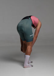 PINK PIXEL JERSEY + EUCALYPTO BIBS + WHITE/GREY SOCKS