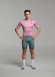 PINK PIXEL JERSEY + EUCALYPTO BIBS + WHITE/GREY SOCKS