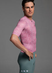 PINK PIXEL JERSEY + EUCALYPTO BIBS + WHITE/GREY SOCKS