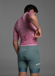 PINK PIXEL JERSEY + EUCALYPTO BIBS + WHITE/GREY SOCKS