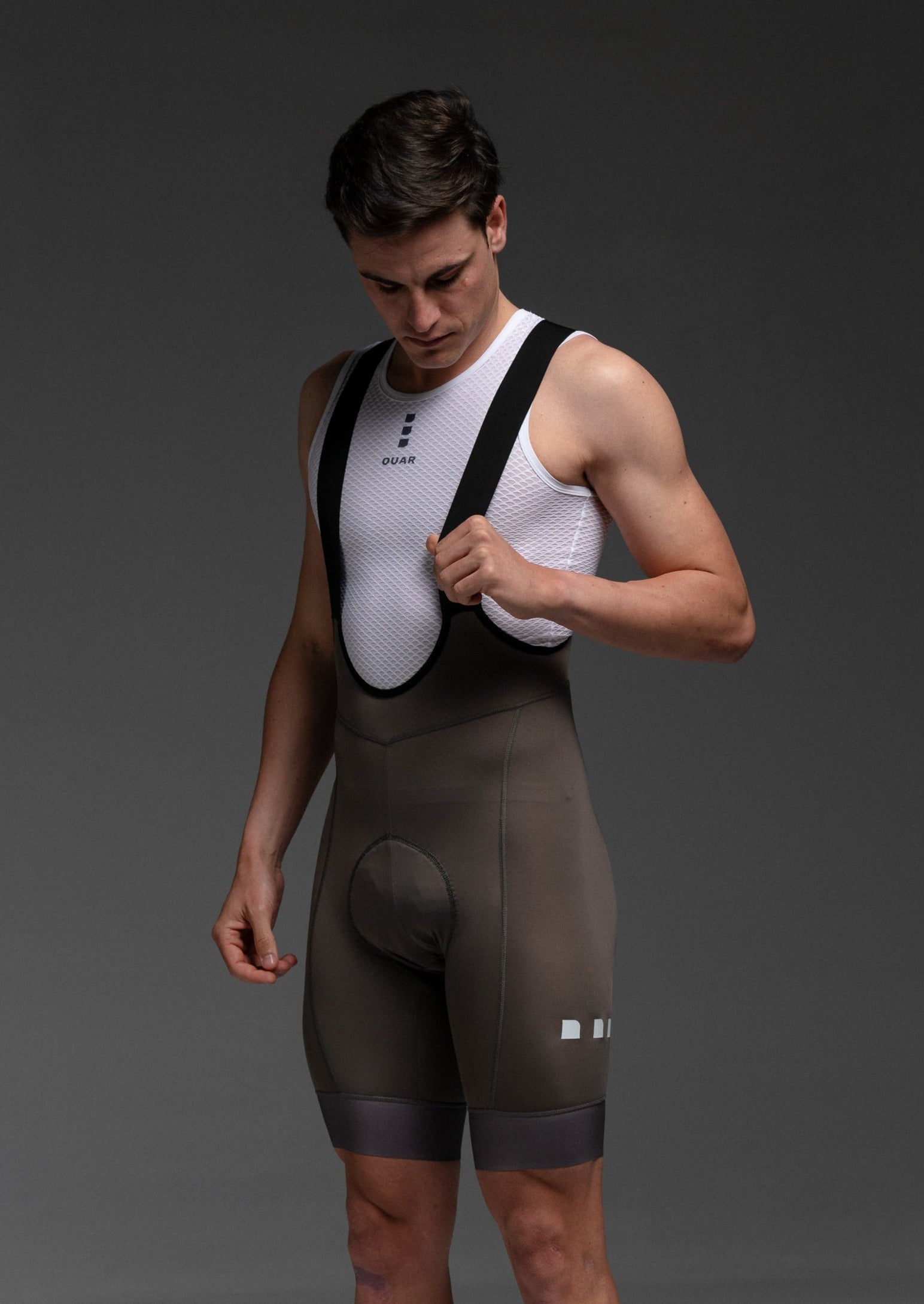 PISTACHIO JERSEY + STONE BIBS + BLACK/GREY SOCKS