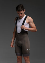 PISTACHIO JERSEY + STONE BIBS + BLACK/GREY SOCKS