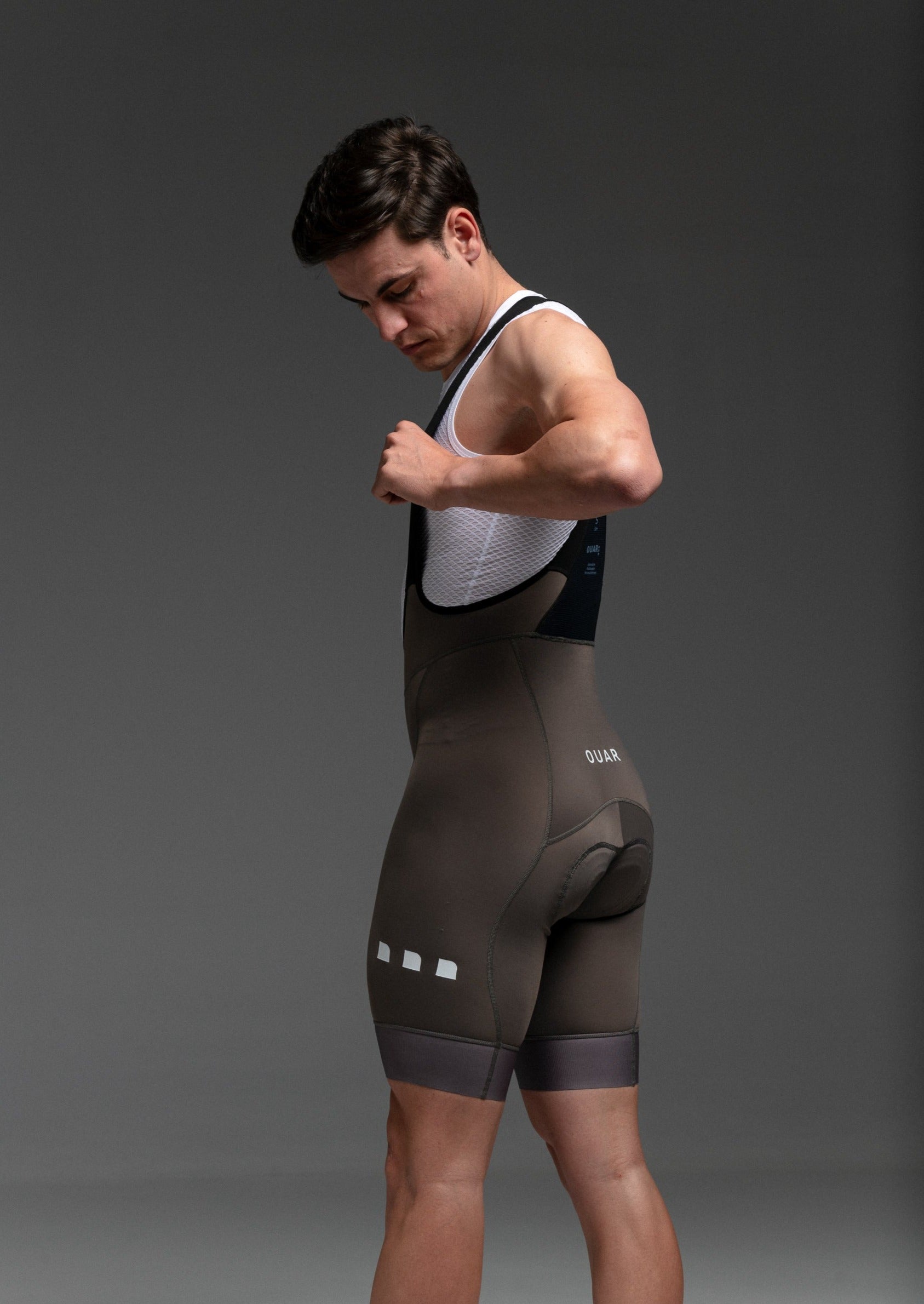 PURE BLACK JERSEY + STONE EVO BIBS + BLACK/GREY SOCKS