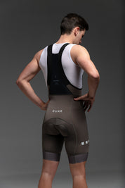 PISTACHIO JERSEY + STONE BIBS + BLACK/GREY SOCKS
