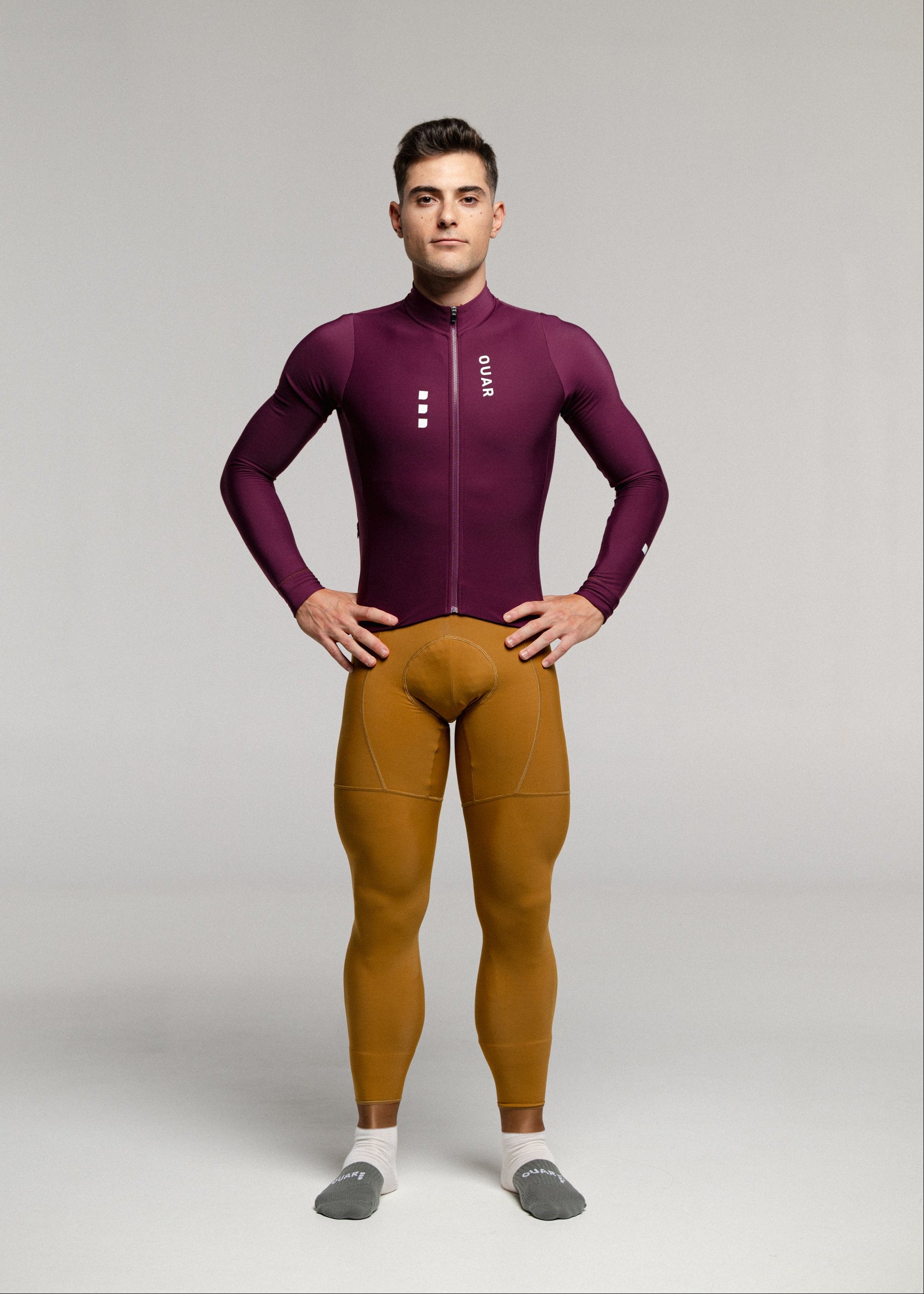 SOUL LS JERSEY + TIERRA LONG BIBS + SAND GILET + NECK WARMER