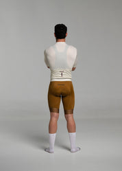 SAND JERSEY + TERROIR BIBS + WHITE/GREY SOCKS