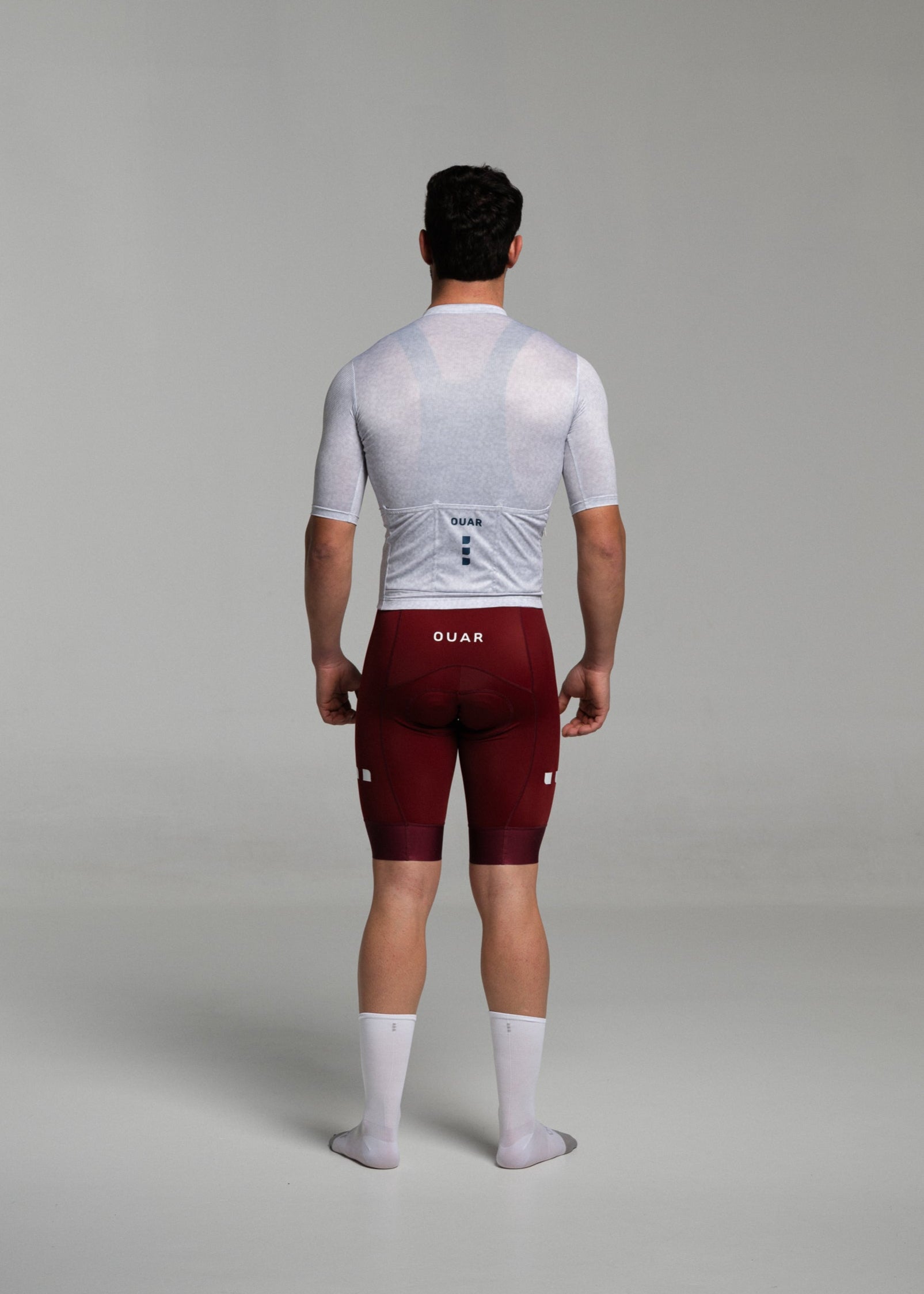 GREY PIXEL JERSEY + RUBY BIBS + WHITE/GREY SOCKS