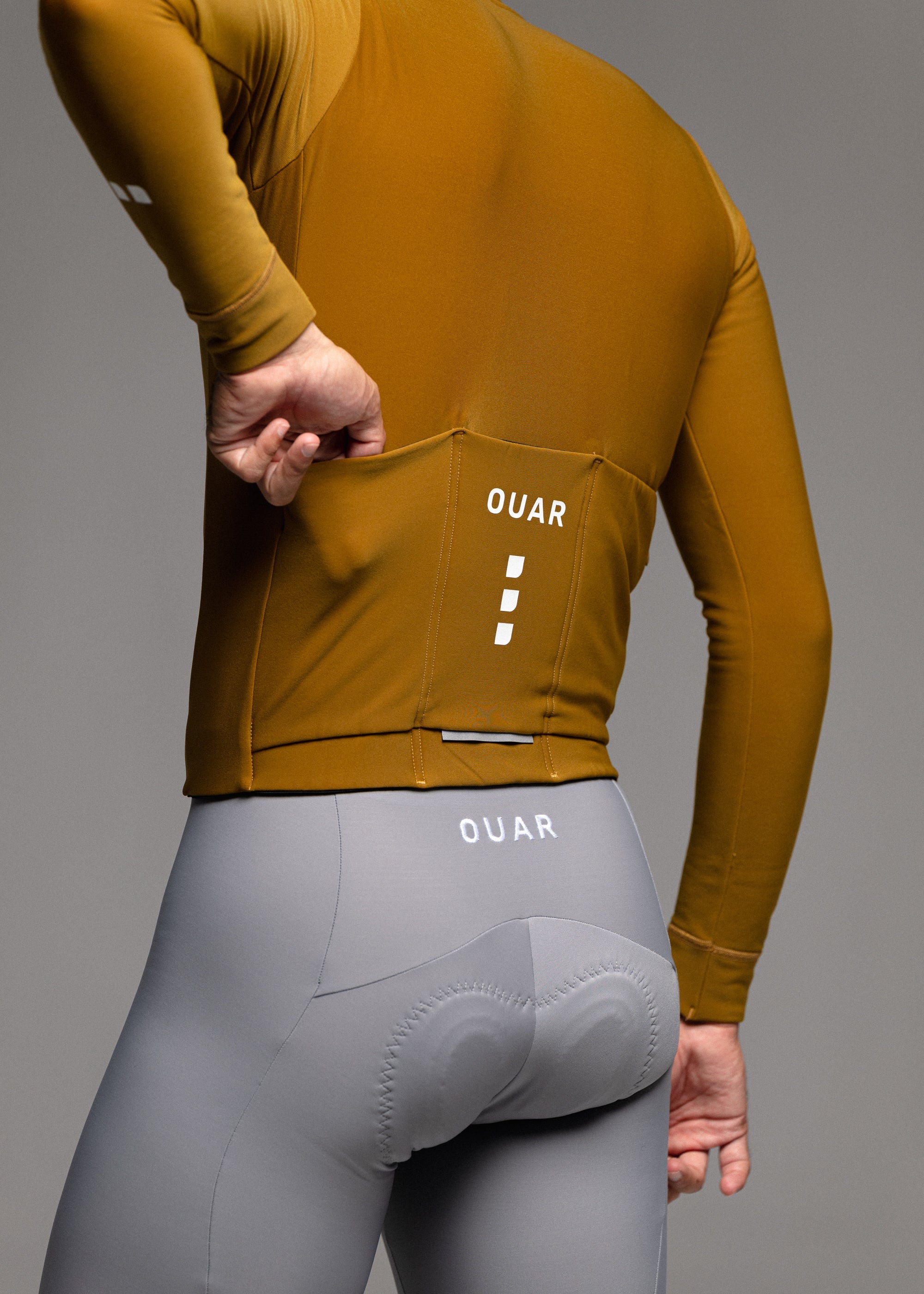 COUNTRY LS JERSEY + ARTIC GREY LONG BIBS + DARK NIGHT JACKET + NECK WARMER