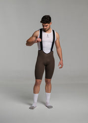 YOLK JERSEY + COCOA BIBS + WHITE/GREY SOCKS