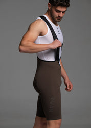 MAGMA JERSEY + COCOA BIBS + WHITE/GREY SOCKS