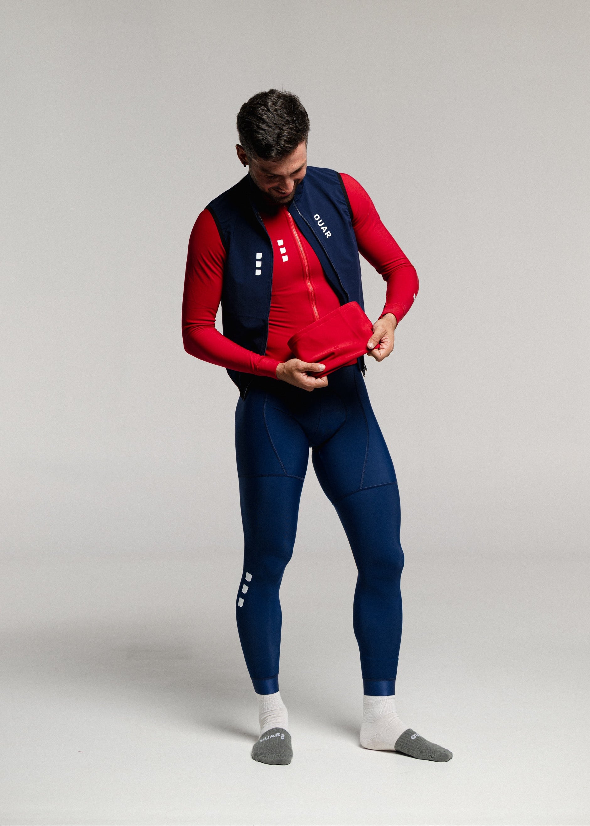 DISCO LS JERSEY + MARINO LONG BIBS + DARK NIGHT GILET + NECK WARMER