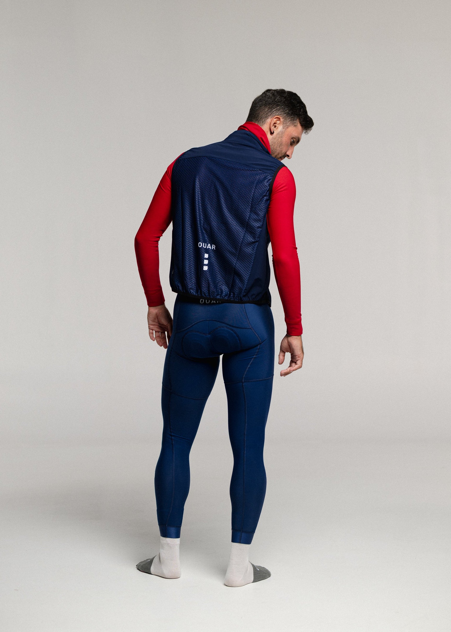 DISCO LS JERSEY + MARINO LONG BIBS + DARK NIGHT GILET + NECK WARMER
