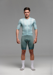 DUSTY MOSS JERSEY + EUCALYPTO BIBS + WHITE/GREY SOCKS