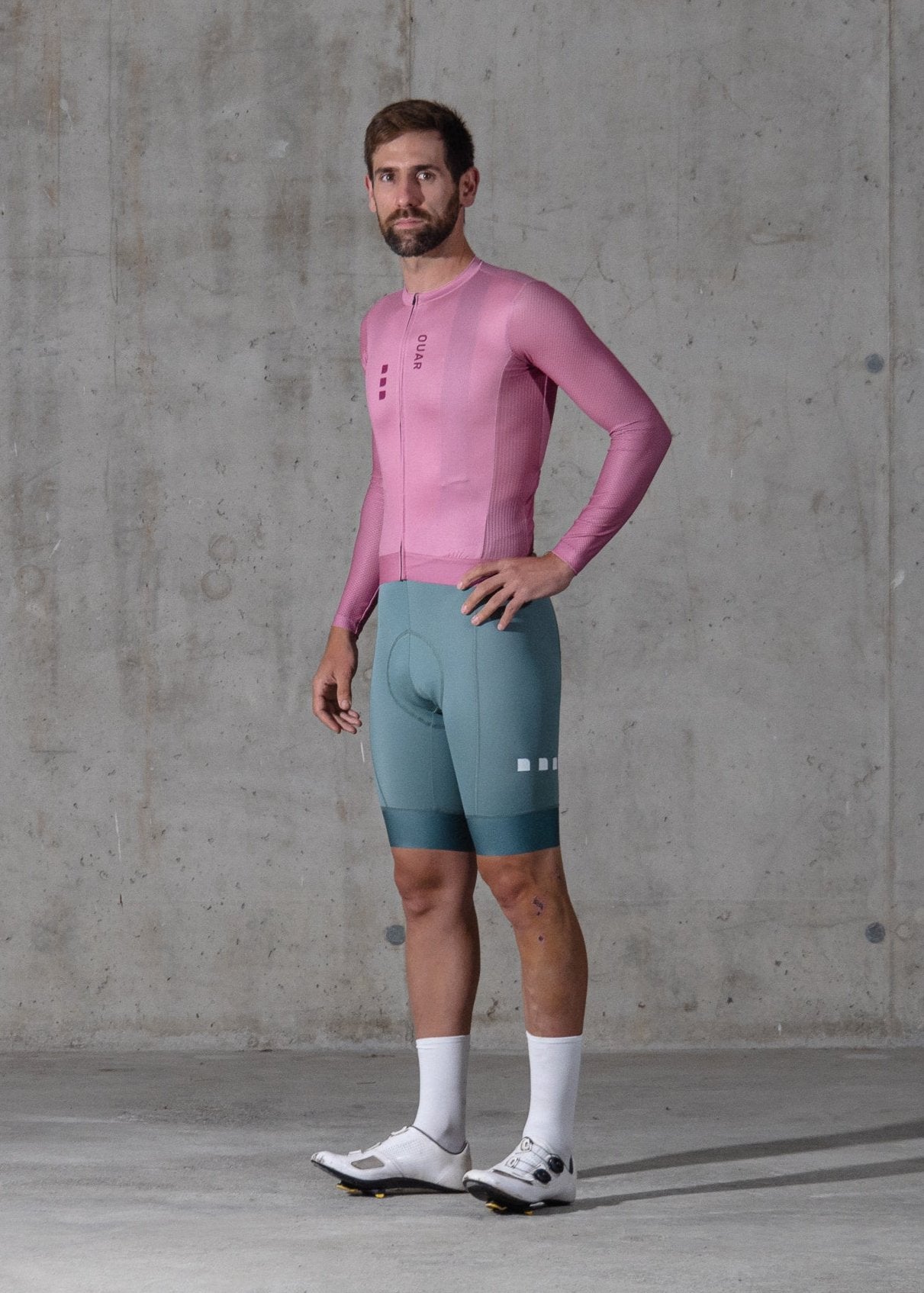 DUSTY CHERRY LS JERSEY + EUCALYPTO BIBS + WHITE/AQUA SOCKS
